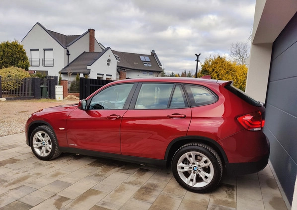 BMW X1 cena 43500 przebieg: 124000, rok produkcji 2011 z Białystok małe 497